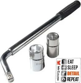 klucz-teleskopowy-do-odkrecania-kol-1-2-nasadki-do-srub-17-19-21-23-53-cm