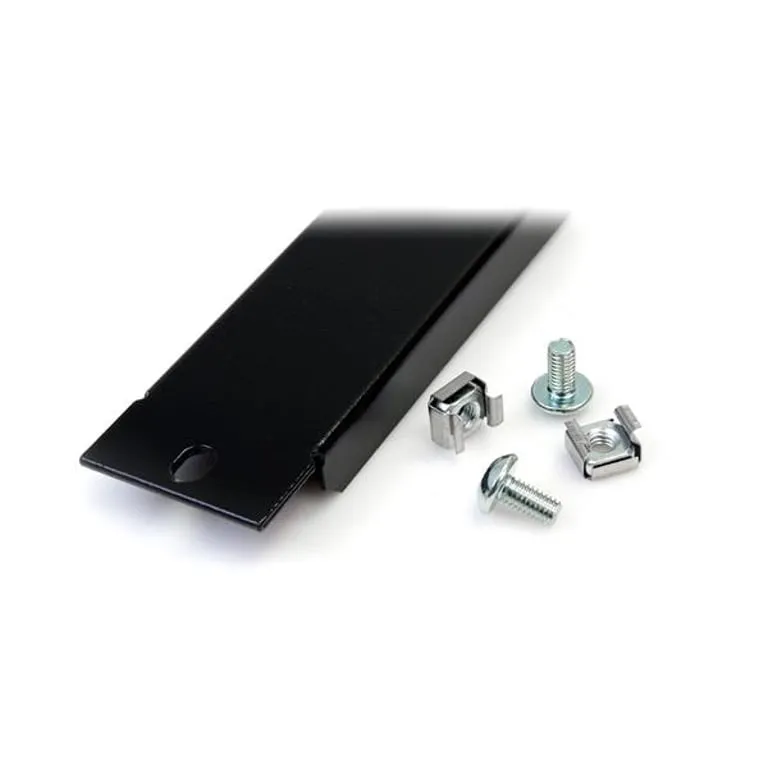 startech-blankb1-czesci-do-stojakow-pusty-panel