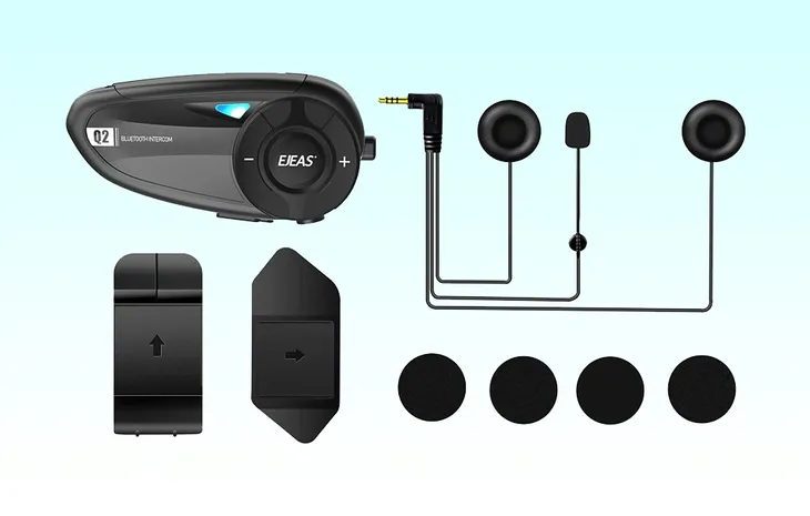 interkom-motocyklowy-ejeas-q2-dodatkowe-funkcje-parowanie-z-nawigacja