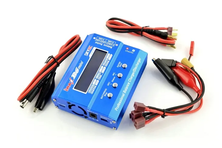 ladowarka-do-akumulatorow-skyrc-imax-b6-mini-marka-skyrc