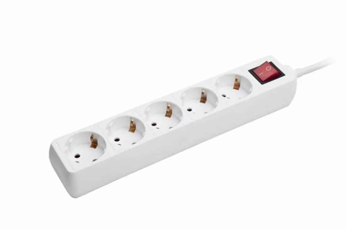 gembird-surge-protector-5x-bialy-5-x-gniazdo-sieciowe