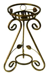 kwietnik-z-metalu-na-kwiaty-metaloplastyka-stojak-tradycyjny-na-doniczke