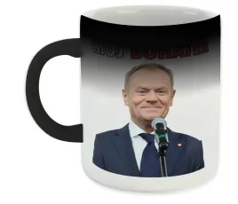 kubek-czarny-magiczny-pdm-donald-tusk-04-prezent