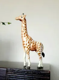 zyrafa-nowa-figurka-serii-dzikie-zwierzeta-lidl