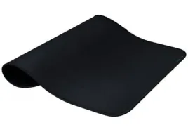 razer-strider-podkladka-dla-graczy-czarny