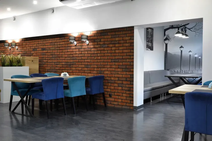 kinkiet-lampa-na-sciane-scienna-czarny-abazur-led-e27-nowoczesny-modny-szerokosc-produktu-24-cm