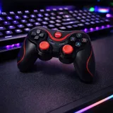 gamepad-x3-bluetooth-bezprzewodowy-android-tv-pc-uchwyt-kolor-czarny