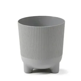 oslonka-na-nozkach-jasno-szara-ozdobna-na-kwiaty-18-cm