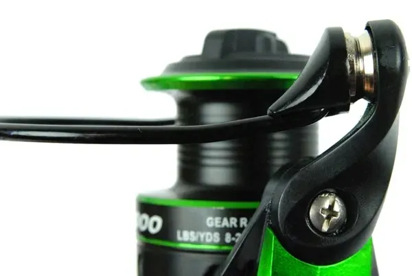 kolowrotek-black-fight-2000-8-1bb-spinning-feeder-stan-nowy