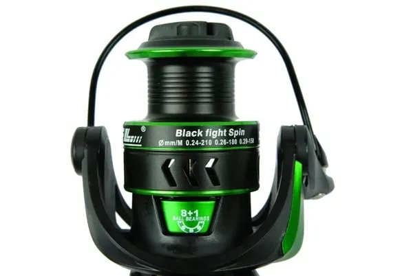 kolowrotek-black-fight-2000-8-1bb-spinning-feeder