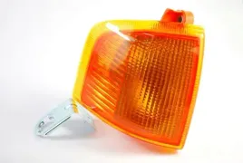 kierunkowskaz-prawy-przod-ford-escort