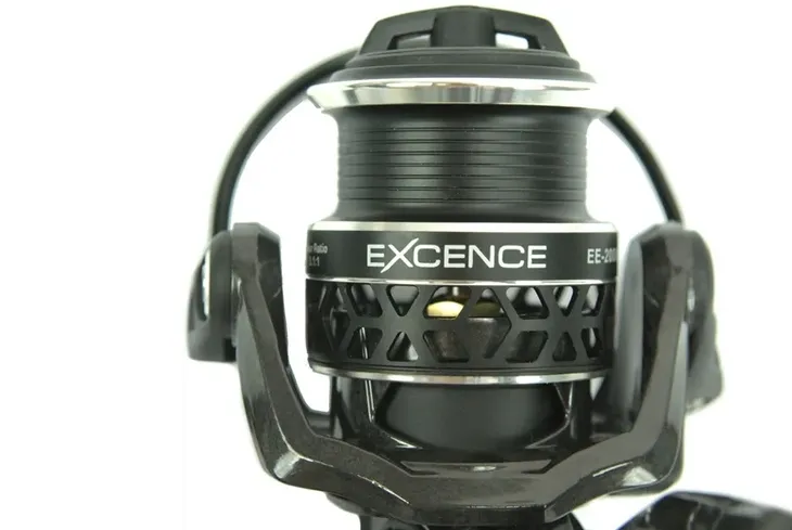 pro-kolowrotek-excence-2000-spinning-match-206g-liczba-lozysk-oporowych-1