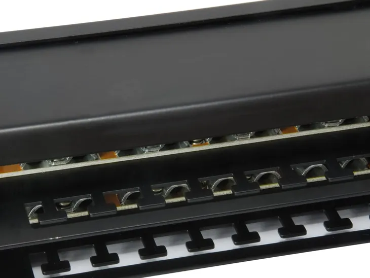 equip-326449-panel-krosowniczy-1u