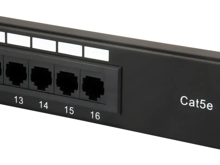 equip-235317-panel-krosowniczy-1u