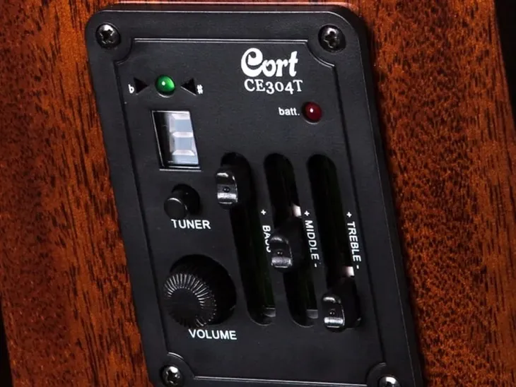 cort-mr500e-op-gitara-elektroakustyczna-wersja-praworeczna-rodzaj-pudla-dreadnought-western