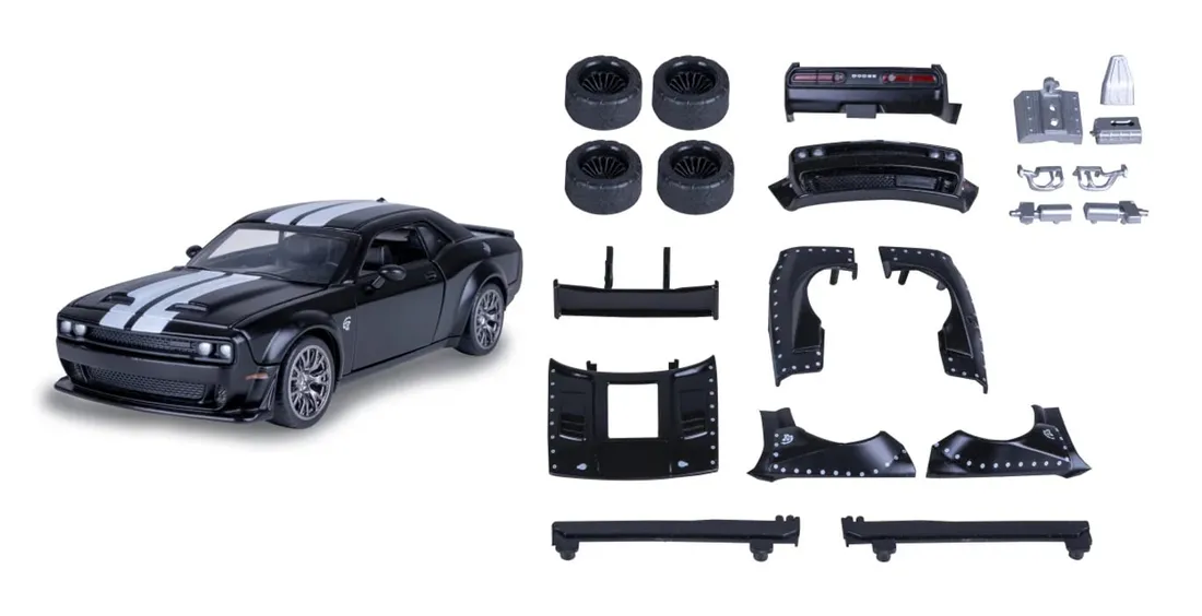 jamara-dodge-challenger-srt-jailbreak