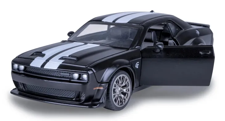 jamara-dodge-challenger-srt-jailbreak