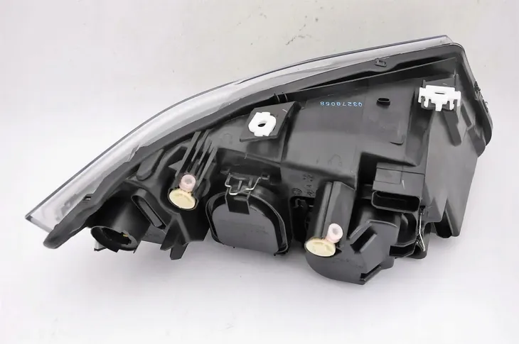 bmw-3-e90-e91-04-08-reflektor-lewy-typ-valeo-strona-zabudowy-lewa