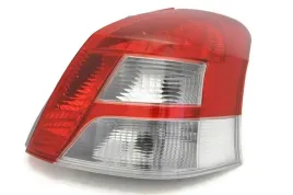 toyota-yaris-hb-09-lampa-tylna-led-prawa-dep