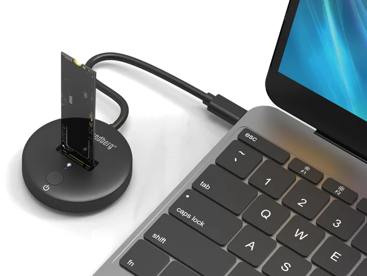sandberg-usb-3-2-dock-for-m-2-nvme-ssd