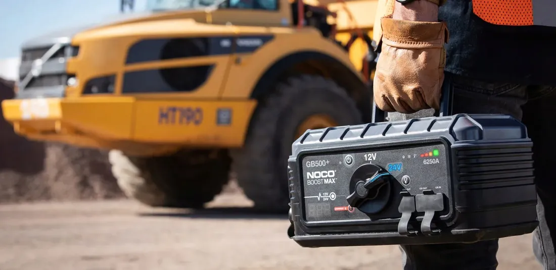 noco-gb500-genius-boost-max-6250a-booster-starter