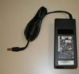 asus-power-adapter-90w-adapter-zasilajacy-inwentor-czarny