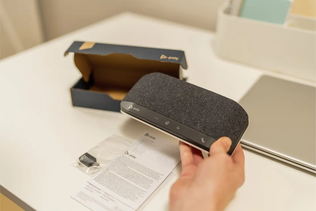 poly-telefon-konferencyjny-sync-10-usb-a-usb-c