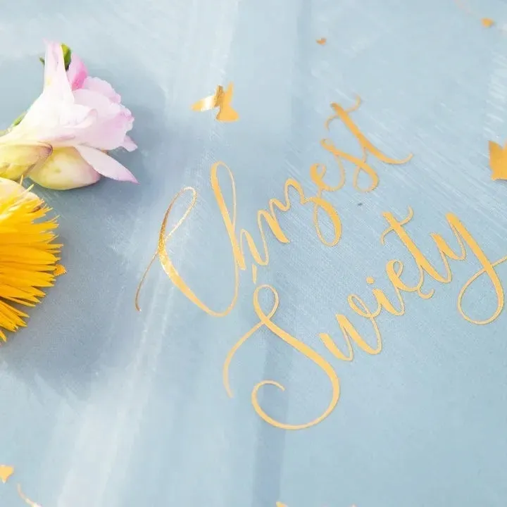 bieznik-na-chrzest-swiety-zloty-5m-dekoracja-stolu-na-chrzciny-zloty-nadruk-ksztalt-prostokatny