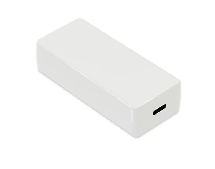 microconnect-mc-poeadapter-usb-c-adapter-poe-fast-ethernet-5-v