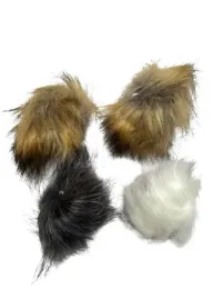 breloczek-do-kluczy-kolorowe-pomponiki-do-kluczy-samochodu-zawieszka-futro