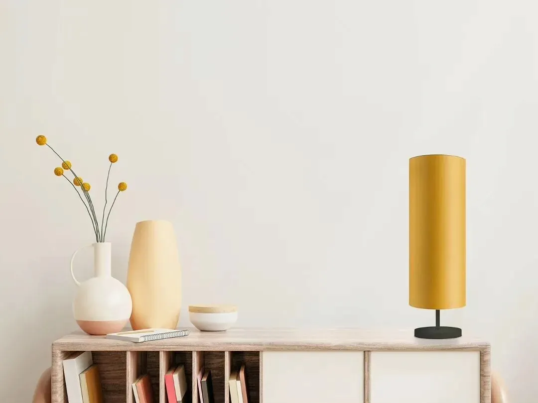 lampka-nocna-biurkowa-lampa-czarna-z-abazurem-led-e27-modna-do-sypialni