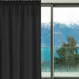 zaslona-gotowa-polzaciemniajaca-na-okno-na-tasmie-na-zabki-140x270cm