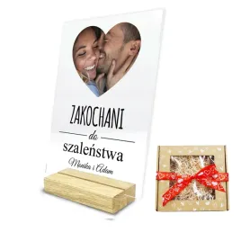 prezent-na-walentynki-dla-niego-i-dla-niej-ramka-ze-zdjeciem-dedykacja