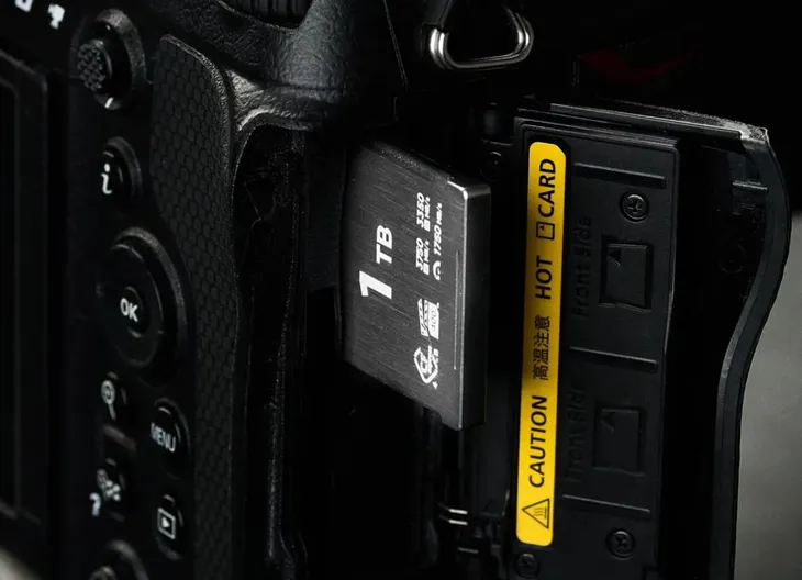 exascend-essential-pro-256-gb-cfexpress-typ-b-3d-tlc-nand