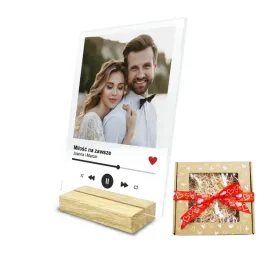 prezent-na-walentynki-dla-niego-i-dla-niej-ramka-ze-zdjeciem-dedykacja