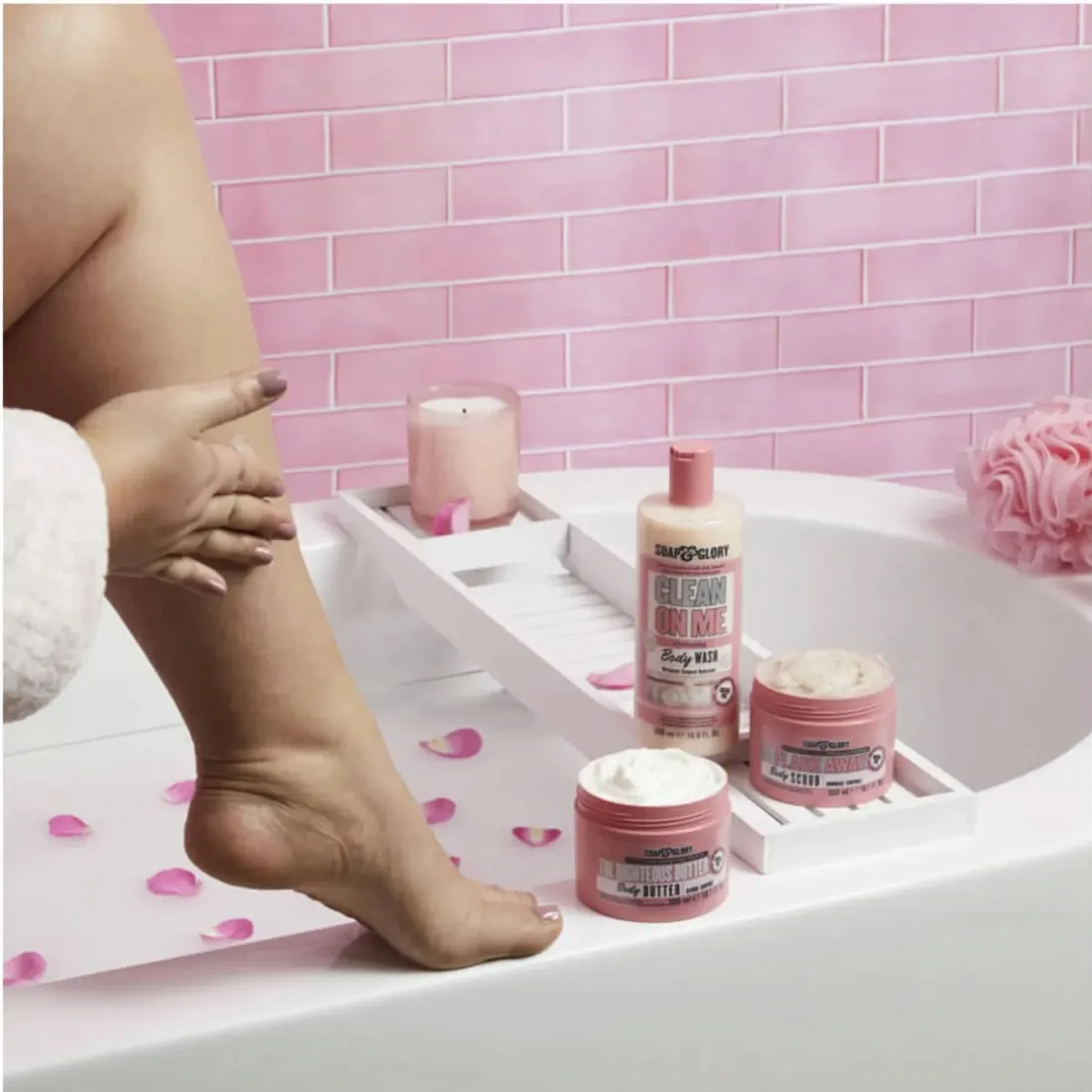 soap-and-glory-flake-away-peeling-do-ciala