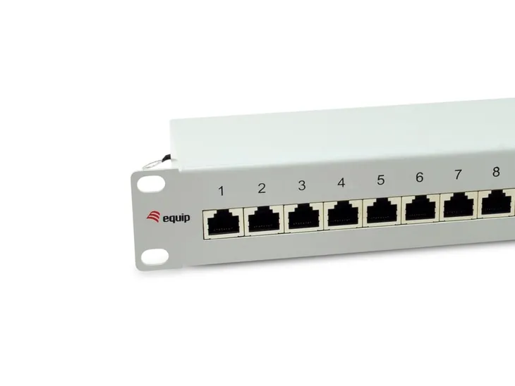 equip-326523-panel-krosowniczy-1u