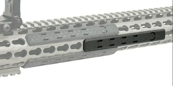 panel-oslony-leapers-keymod-55-czarny-7-szt-model-utg