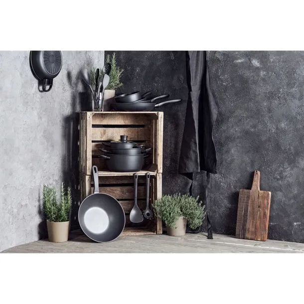 wok-30-cm-avola-ballarini-typ-powloki-non-stick-nieprzywierajaca