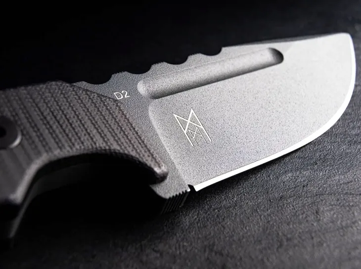 noz-boker-plus-little-dvalin-black-material-glowni-stal