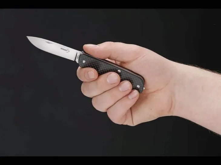 scyzoryk-boker-plus-tech-tool-carbon-1-waga-z-opakowaniem-0-4-kg