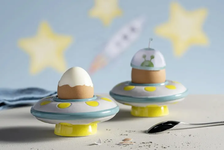 podstawka-pod-jajko-ufo-bambini-kod-producenta-077405