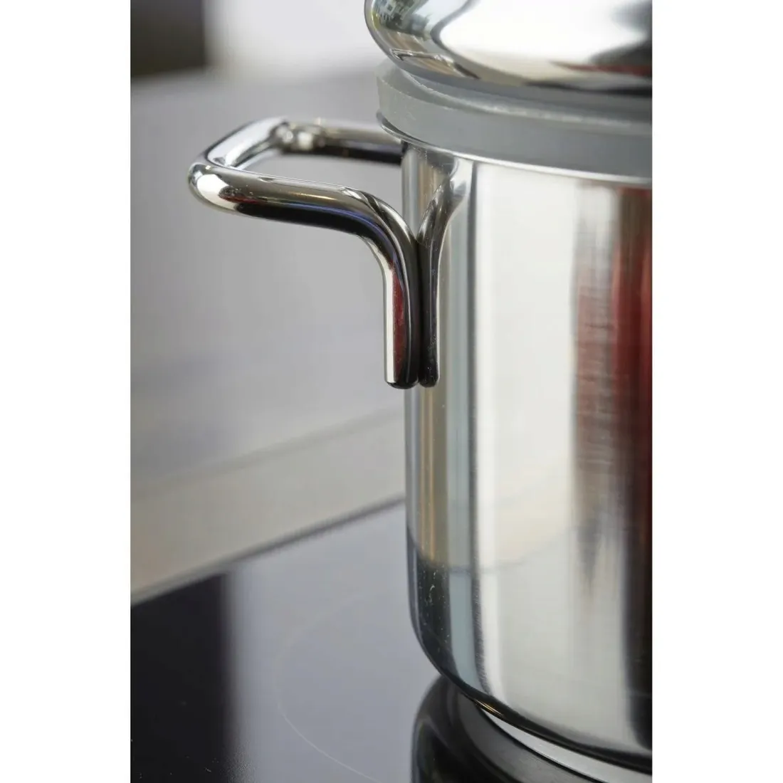 garnek-8-4l-apollo-7-demeyere