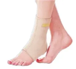 neoprenowy-stabilizator-stawu-skokowego-wciagany-s