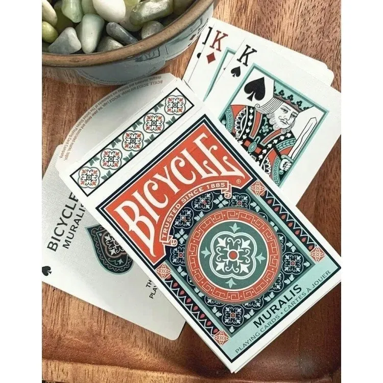 karty-bicycle-muralis
