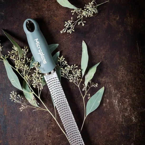 tarka-premium-zester-eucalyptus-green-microplane-stan-nowy