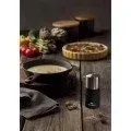specialty-mlynek-do-przypraw-czarno-stalowy-microplane-material-metal