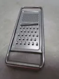 tarka-uniwersalna-material-obudowy-metal