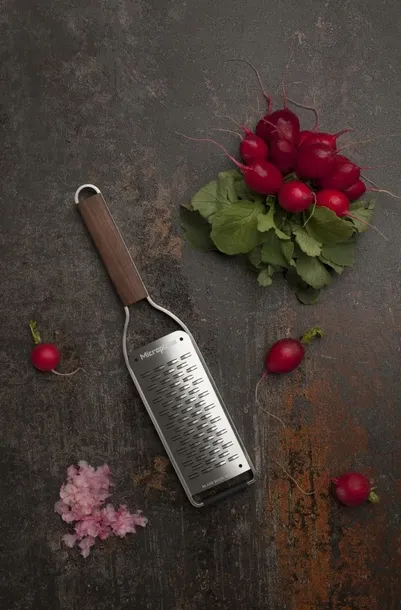 tarka-microplane-master-ribbon-stal-1810-drewno-do-sera-marka-microplane