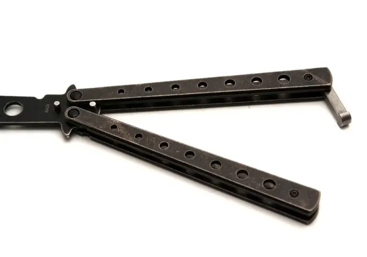 noz-magnum-balisong-trainer-typ-skladane